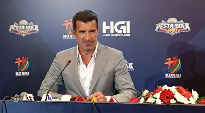 Luis Figo Desak Presiden FIFA Gianni Infantino Mundur
