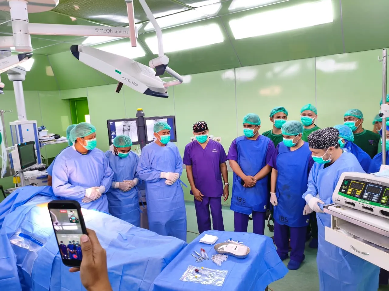 RSUDZA Perdana Terapkan Terapi Stem Cell untuk Cedera Tulang Belakang
