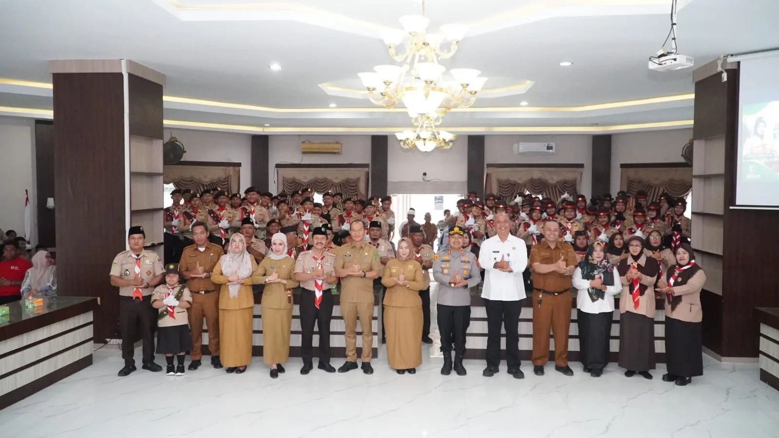Plt Bupati Tiorita Lepas 85 Kontingen Langkat ke Jambore Nasional XII