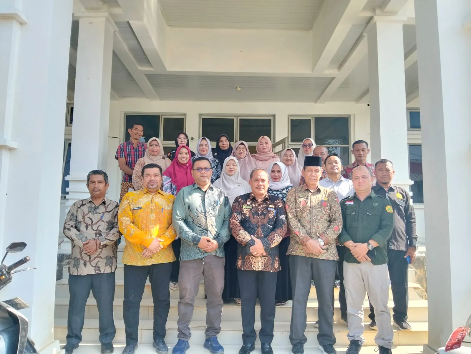 Bupati Armia Pahmi Tunjuk Irwan Hadi Sebagai Plt Kepala Dinas Pertanian, Perkebunan dan Peternakan