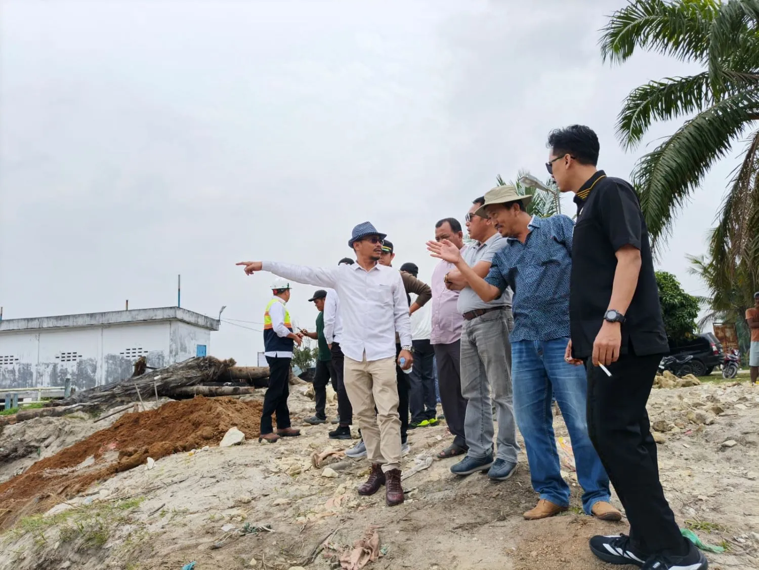 PSDA Sumut dan Komisi IV DPRD Batubara Tinjau Dam Sidalu Dalu