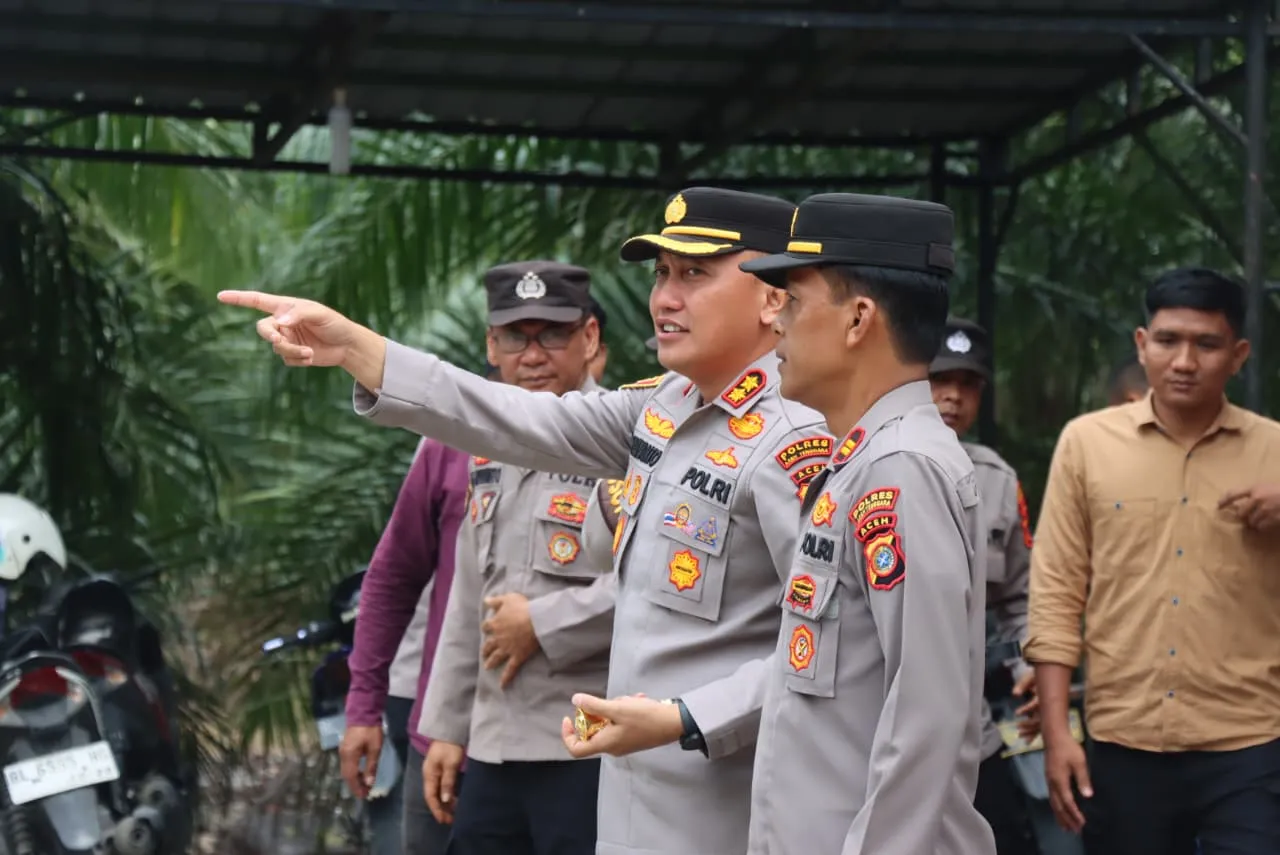 Kapolres Agara Cek Kesiapan Personel Saat Menjalankan Tugas di Mapolsek Semadam
