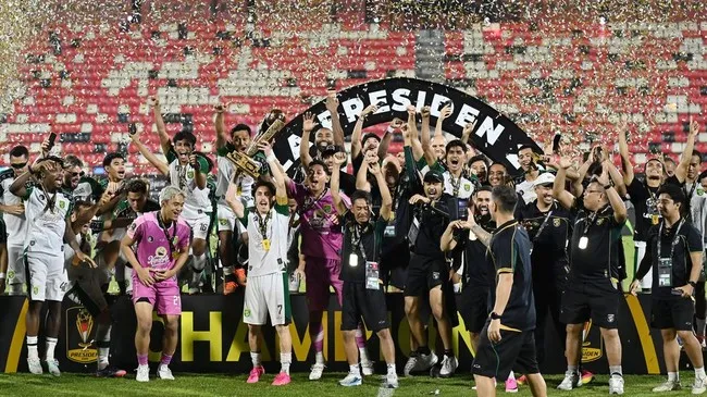 Tavares Bersyukur Bawa Persebaya Juara Piala Presiden 2026