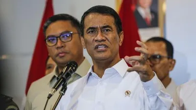 Mentan Bongkar Dugaan Monopoli Harga Pakan Ayam