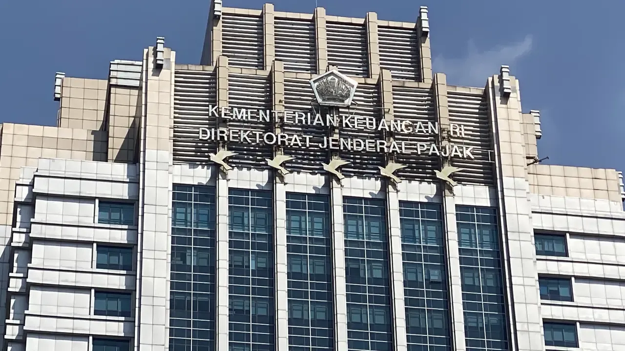 DJP Kejar Pajak Sektor Baja, Penerimaan Rp825 Miliar