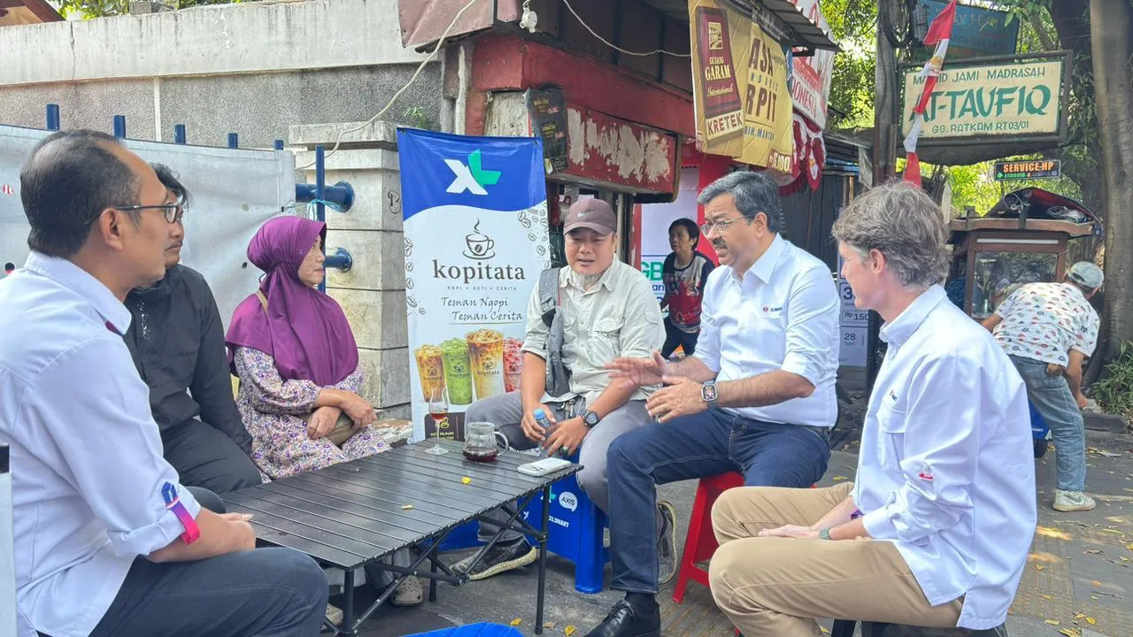 Hari Pelanggan Nasional 2026 XLSMART Dengarkan Pelanggan di 9 Wilayah