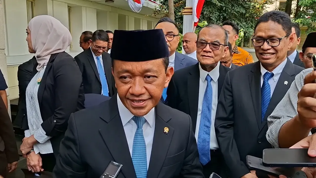Pemerintah Hadapi Tantangan Berat Pertahankan Harga BBM Subsidi