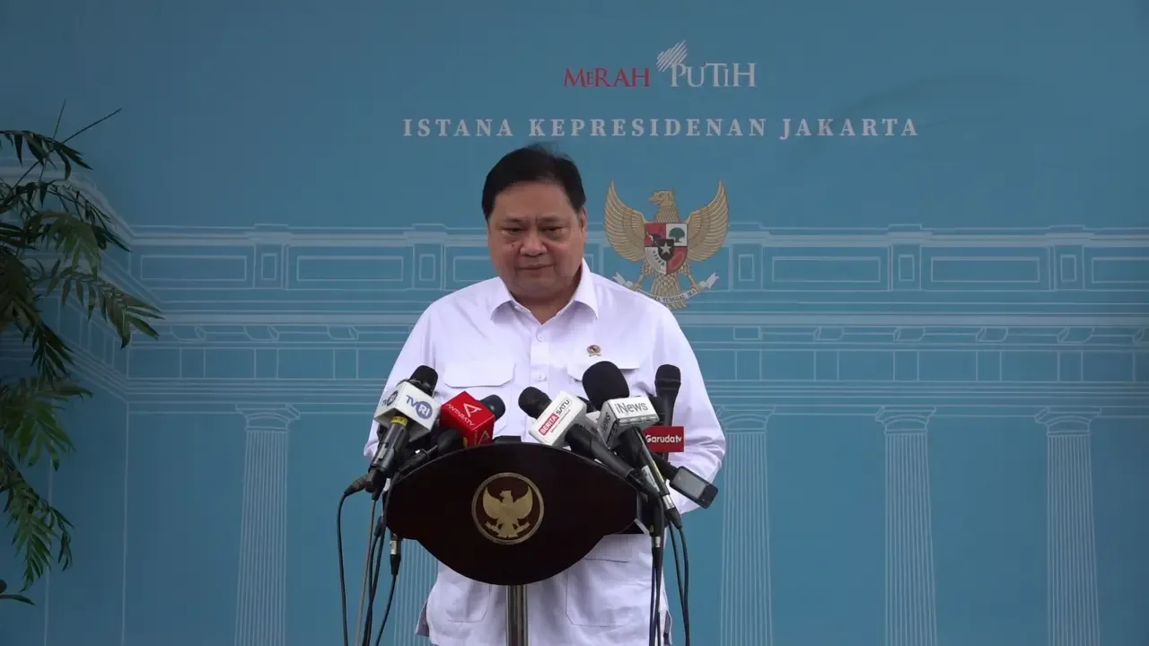 Prabowo Minta Industri Tekstil Dilindungi, Impor Ilegal hingga PPN PKWT Jadi Sorotan
