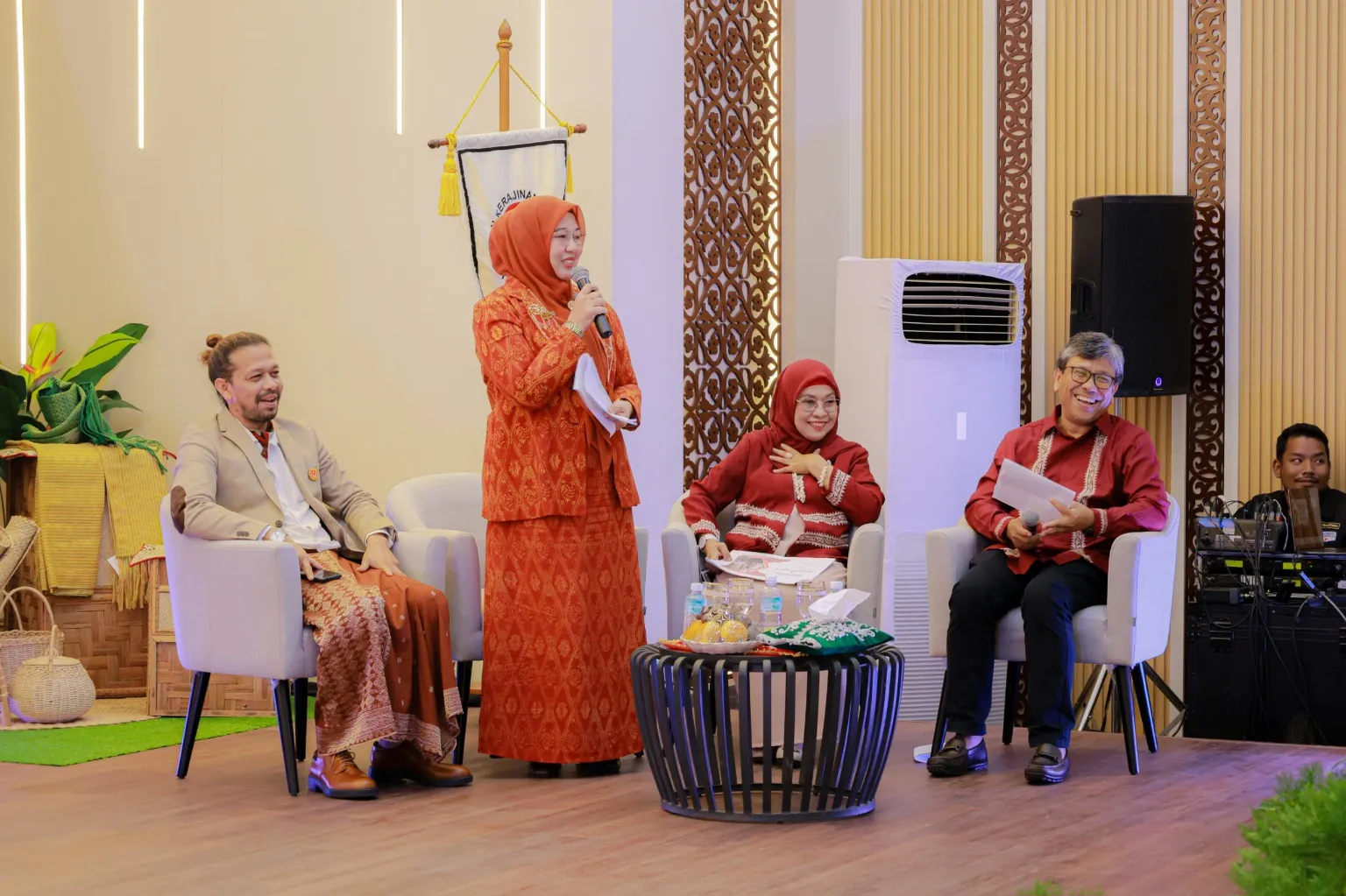 Rita Mayasari Paparkan Program Kerja Dekranasda Aceh Besar dan Potensi Kerajinan Daerah