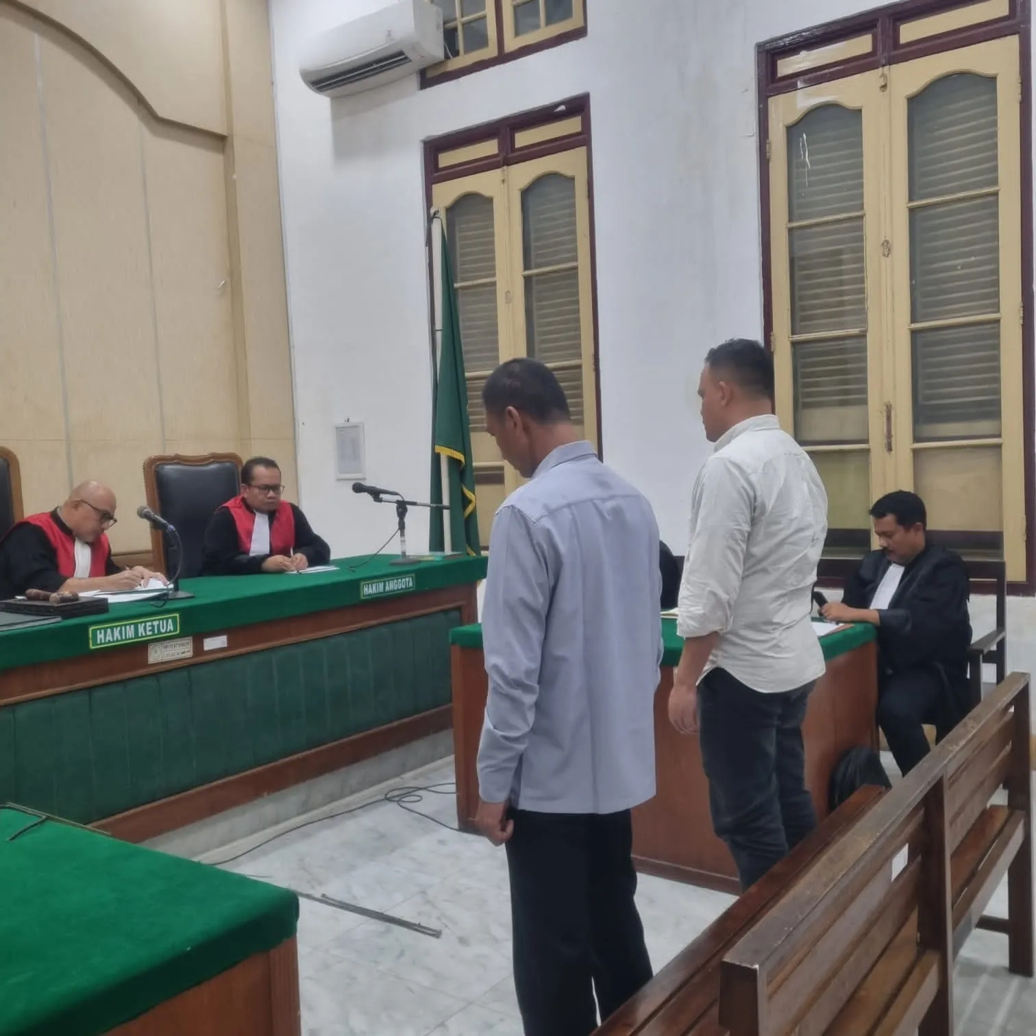 Hakim PN Medan Vonis Bebas Dua Terdakwa Korupsi PSR Madina TA 2021