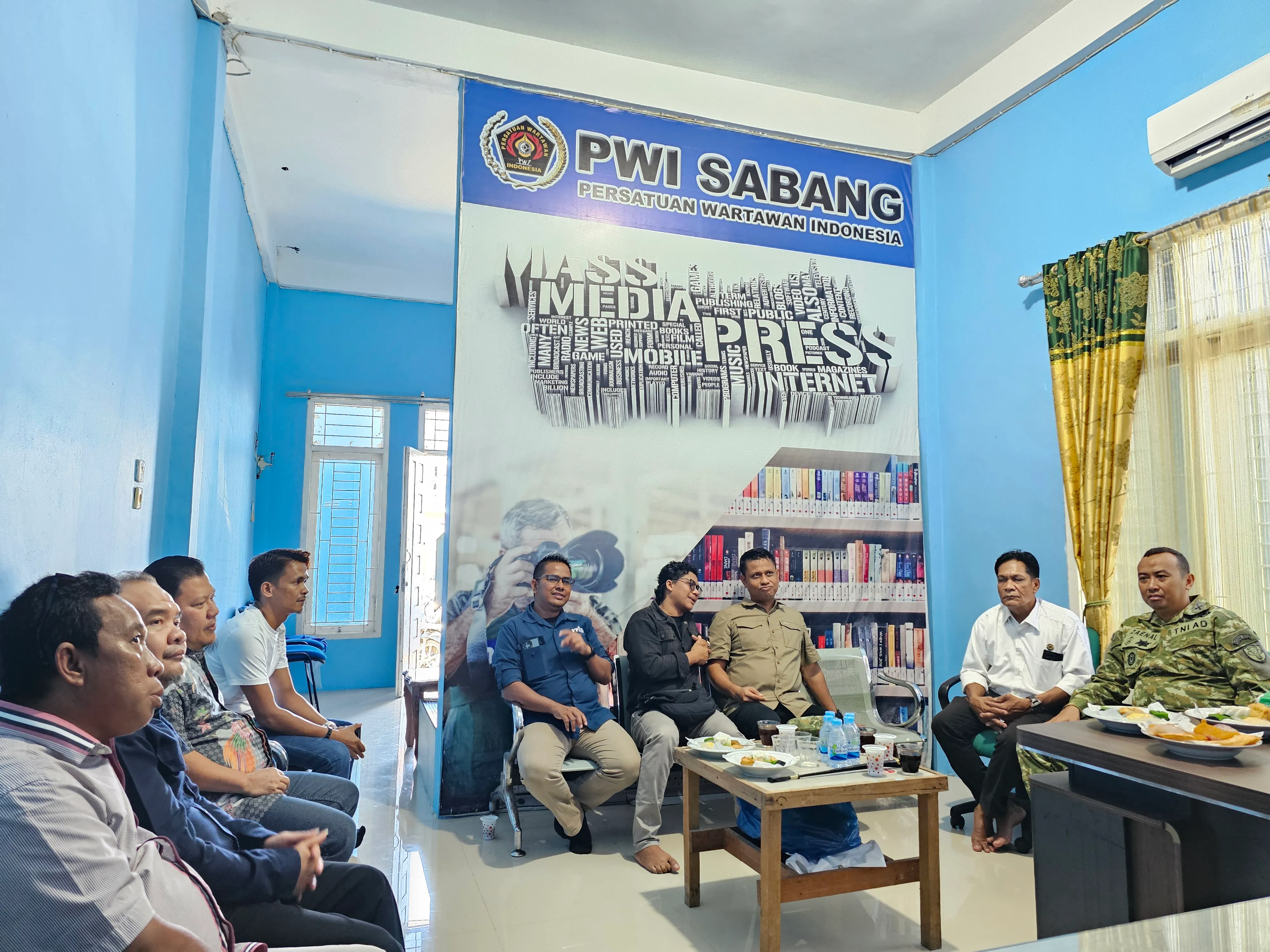 Dandim 0112/TU Sabang Sambangi Kantor PWI, Ajak Awak Media Jaga Stabilitas Daerah