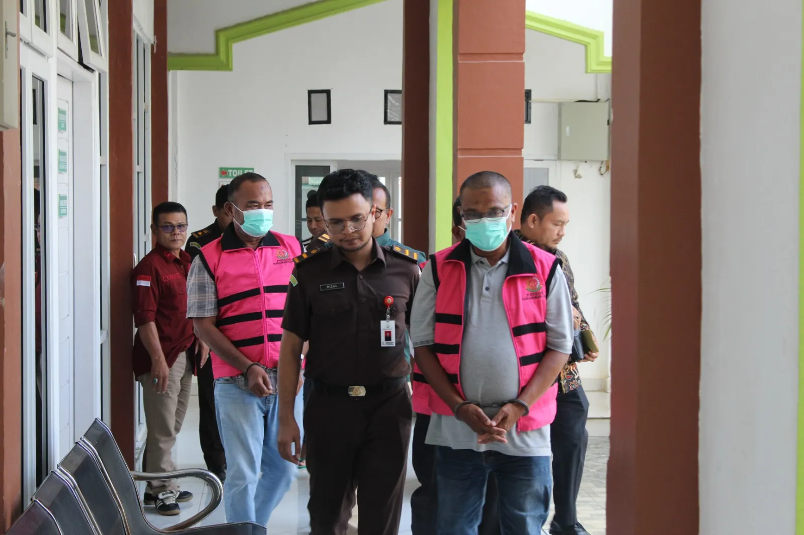 Kejari Langsa Tahan Tiga Tersangka Kasus Korupsi Pembangunan Jembatan Wisata di Hutan Mangrove