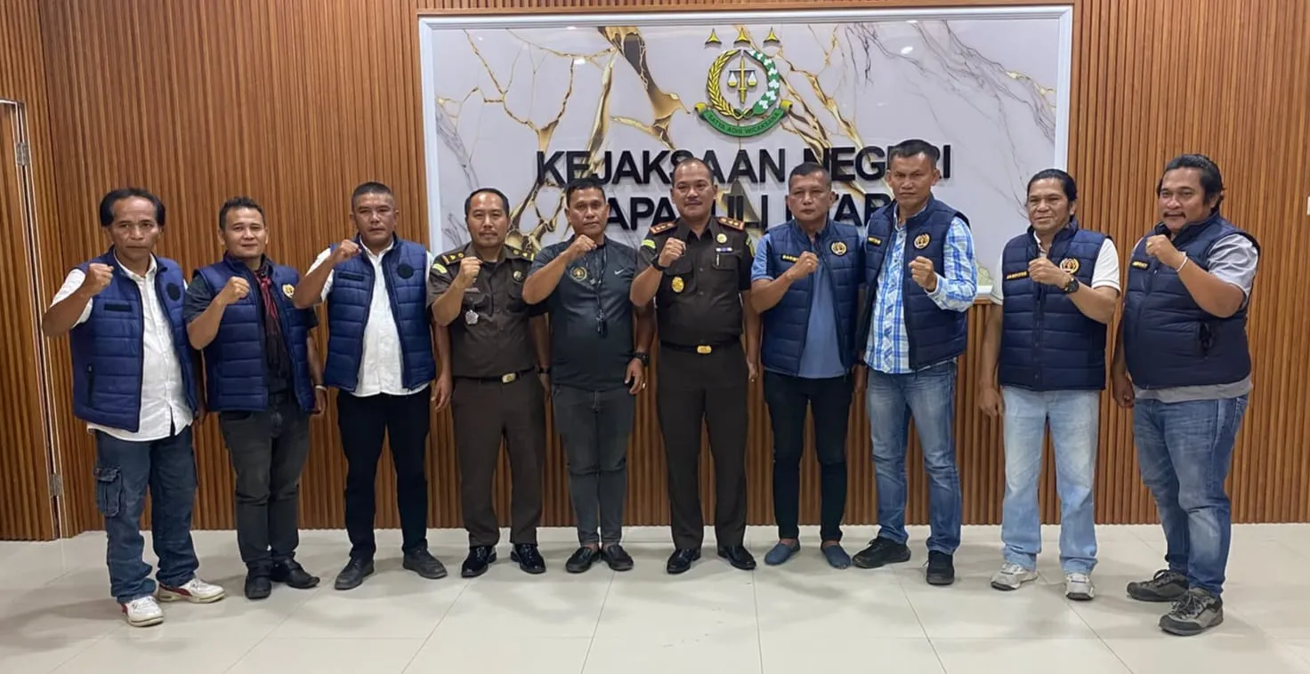 PWI Bona Pasogit Perkuat Sinergi dengan Kejari Taput