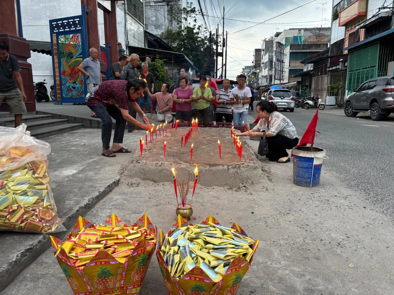 Vihara Hian Thien Siong Tie Adakan Ritual Pai Ho Hia Tie