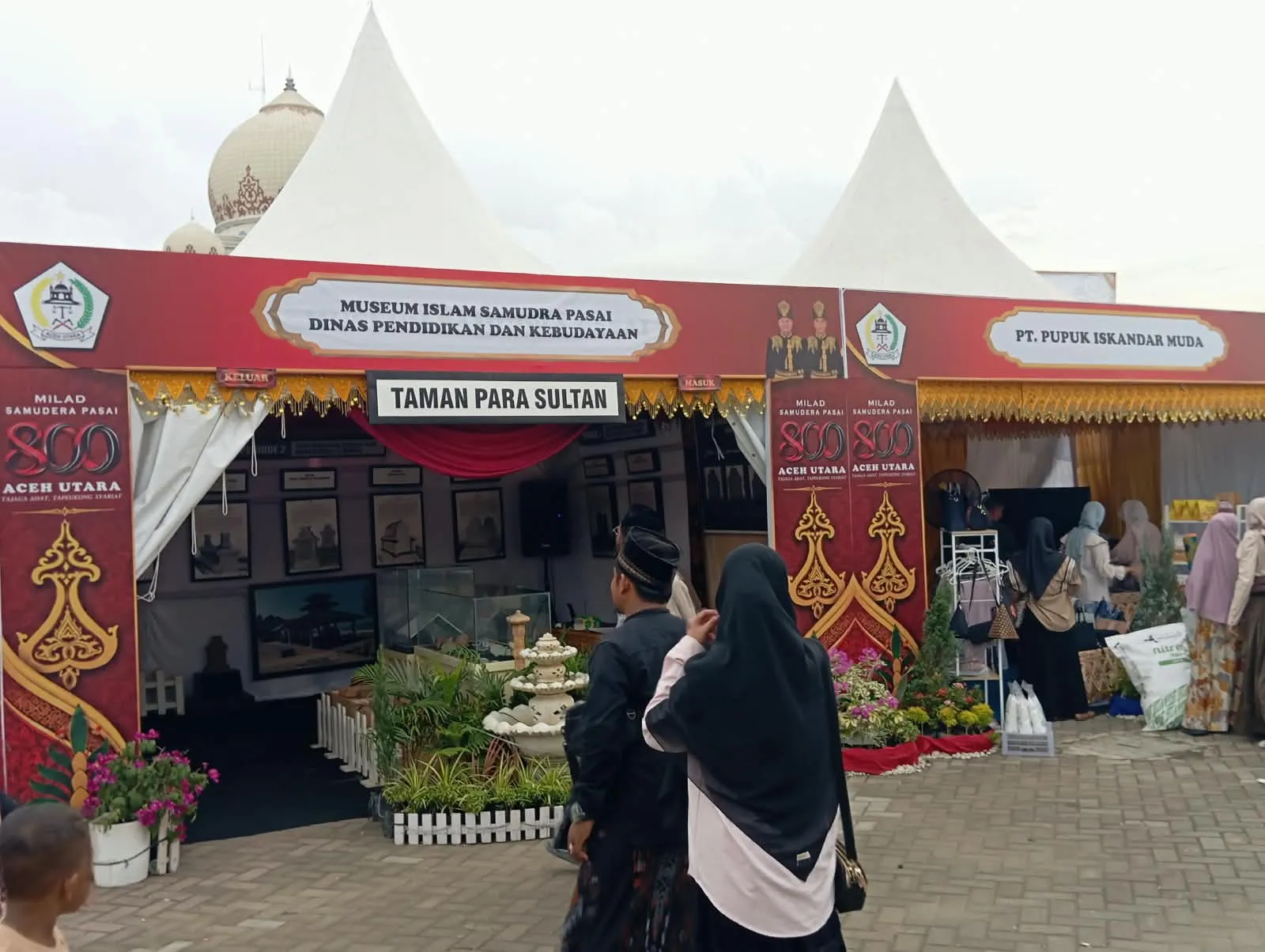 Batu Nisan Ibnu Mahmud di Stan Museum Samudera Pasai, Bukti 800 Tahun Islam di Aceh Utara