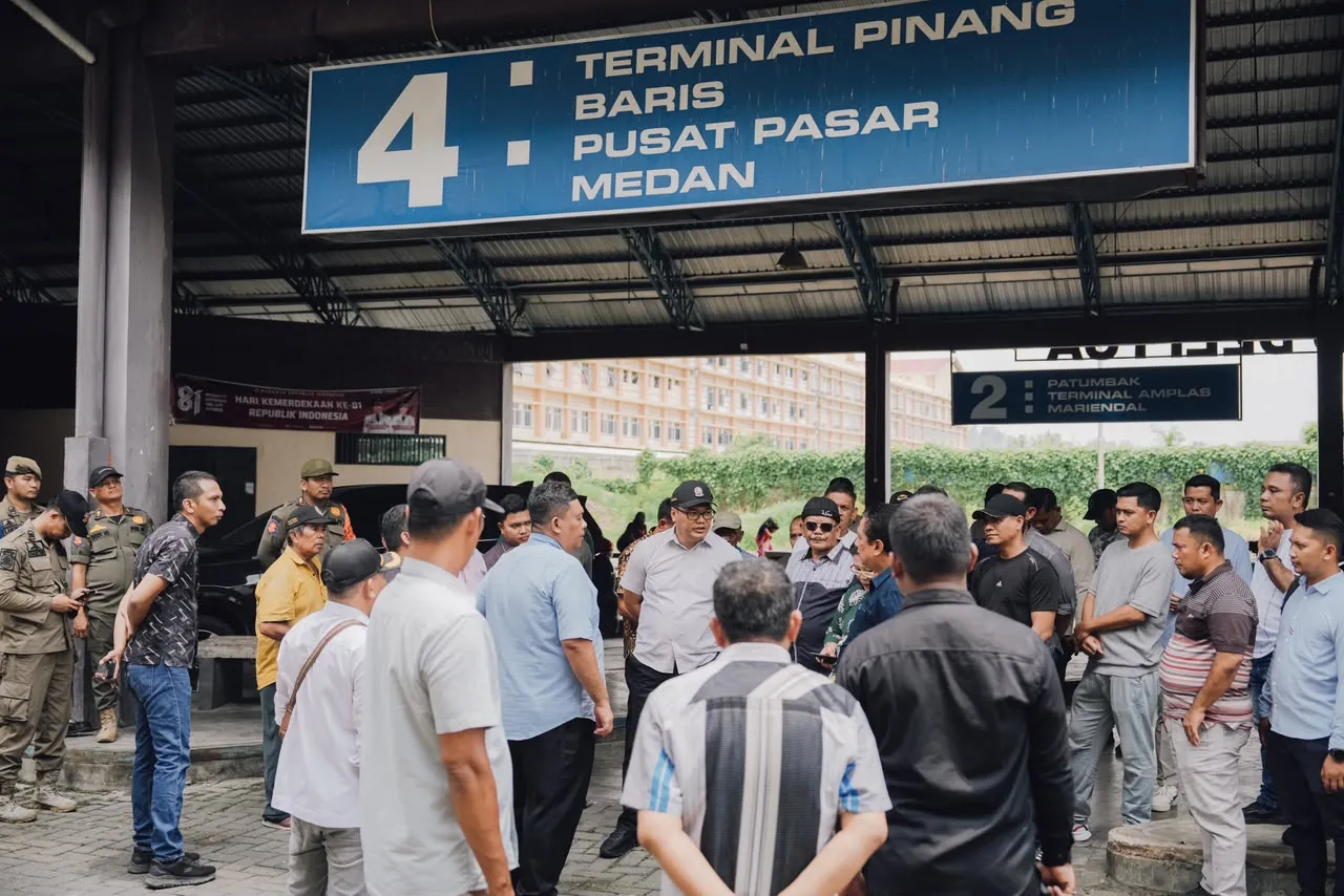 Cek Kesiapan Dukung BRT Mebidang, Asri Ludin Tambunan Tinjau Pasar dan Terminal Deli Tua