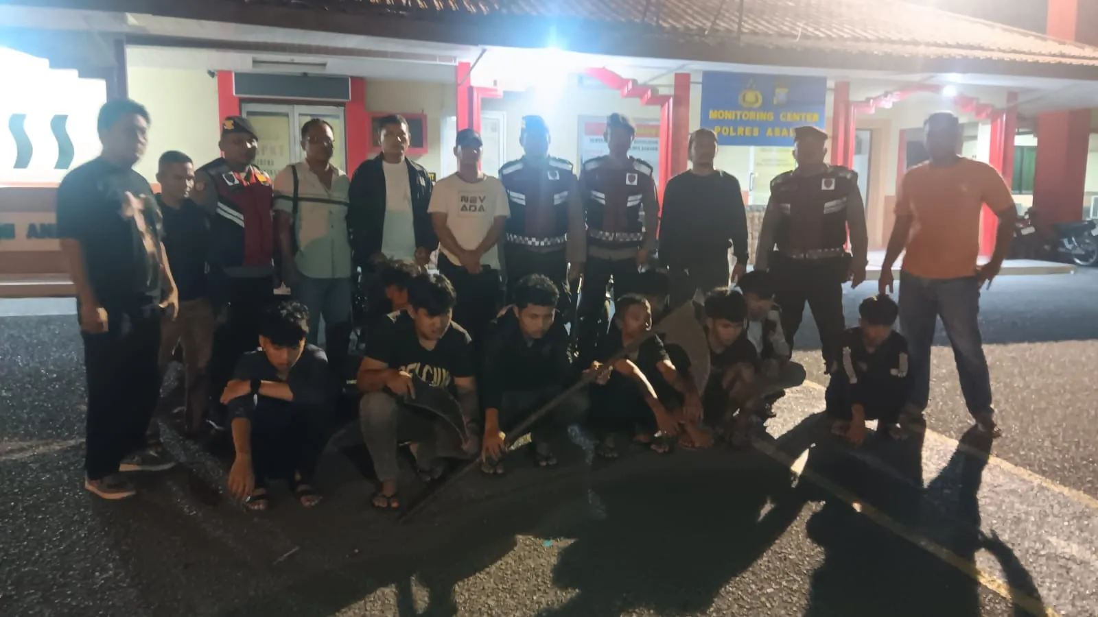 Tim Sergap Polres Asahan Amankan 10 Remaja Diduga Hendak Tawuran, Sajam dan 6 Sepeda Motor Diamankan