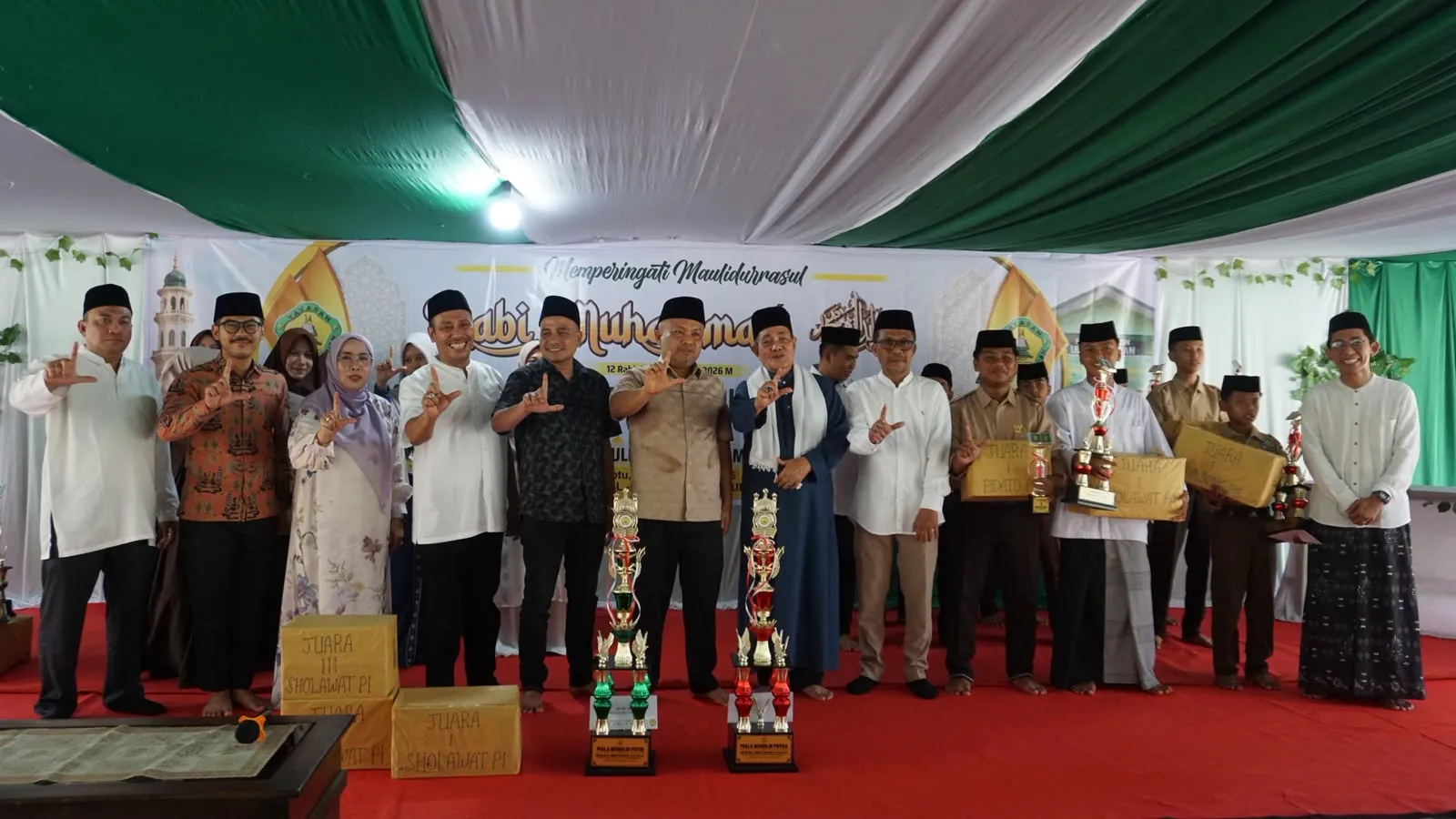 Peringatan Maulid Nabi di Ponpes Ulumul Qur'an Stabat: Teladani Rasulullah Wujudkan Langkat Religius