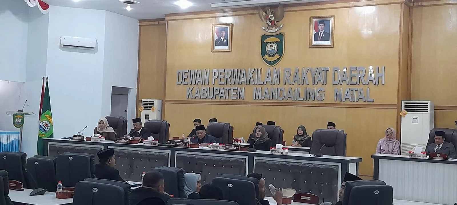 Belum Terima Dokumen KUA-PPAS, Fraksi Persatuan Hati Nurani Walk Out Saat Sidang P-APBD Madina