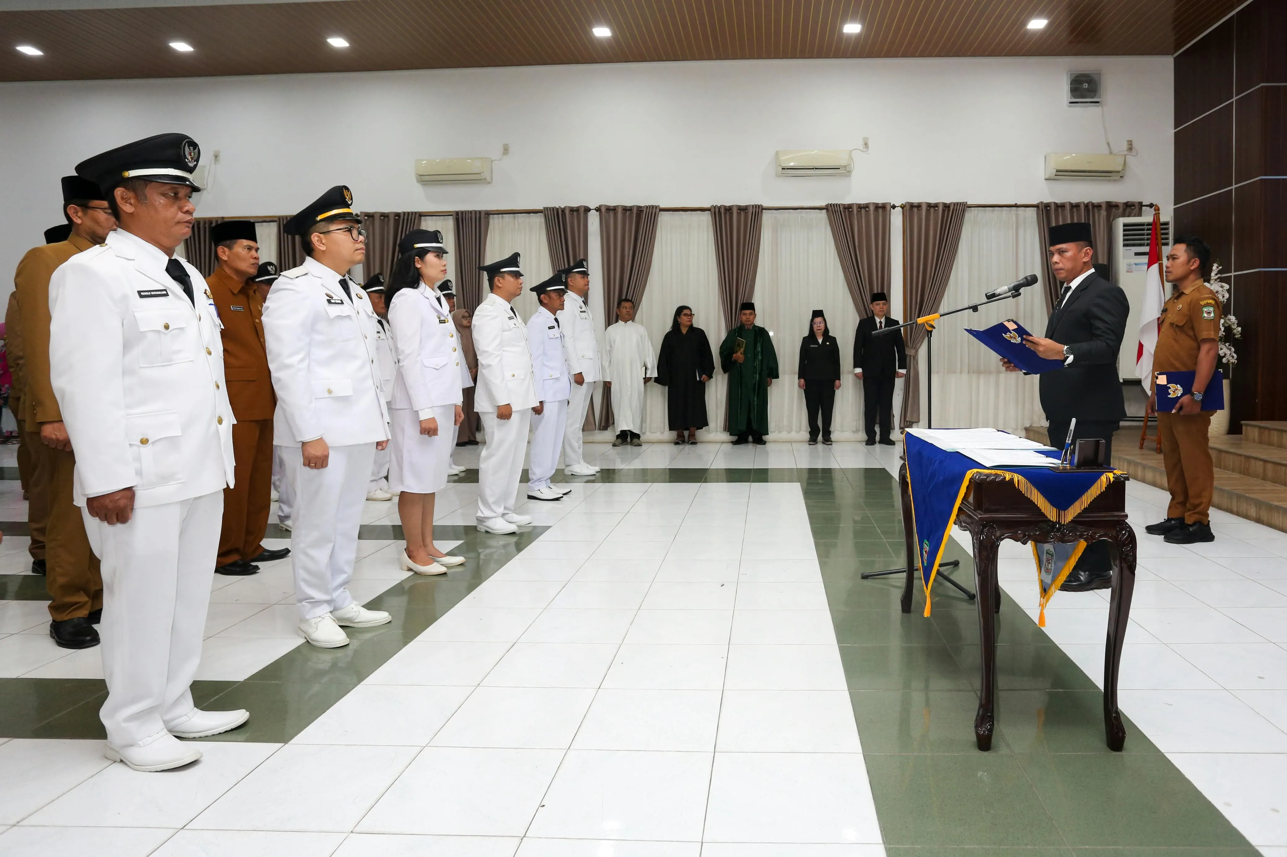 116 Pejabat Administrasi dan Fungsional Pemko Pematangsiantar Dilantik