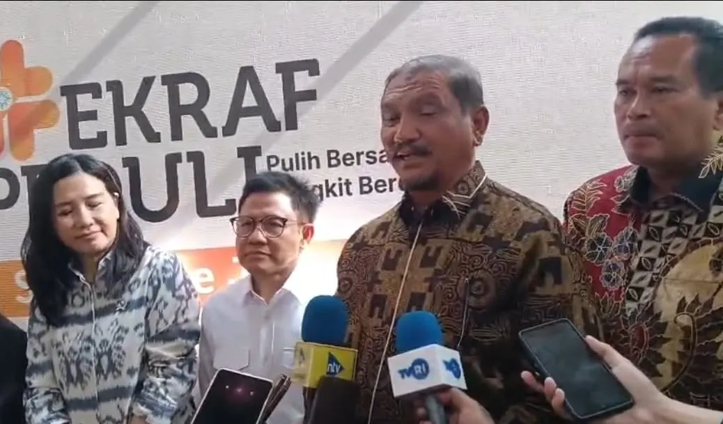 Pulihkan Trauma Bencana: Pemkab Aceh Tamiang dan Kemenekraf Dorong Terapi Melukis Bagi Anak-Anak