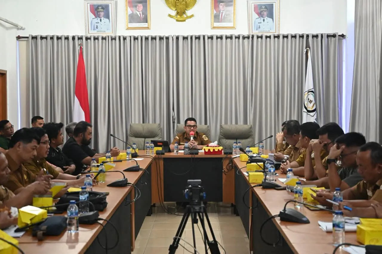 Pemkab Nisel Matangkan Optimalisasi Pajak MBLB dan Retribusi PBG