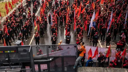 50 Ribu Buruh Siaga, Aksi Serentak Digelar di 30 Daerah