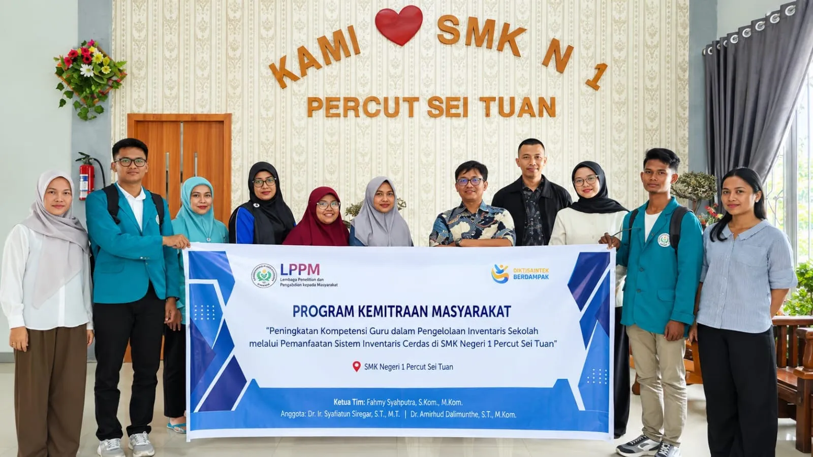UNIMED Hadirkan Sistem Inventaris Cerdas, Dorong Transformasi Digital di SMK Negeri 1 Percut Sei Tuan