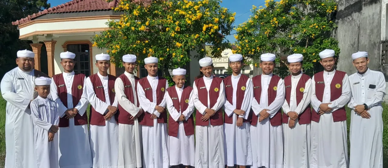 Membanggakan, Santri Yatim-Dhuafa Pondok Tahfidz Al-Is Syah Hakim Raih Beasiswa Sarjana 30 Juz di UMN