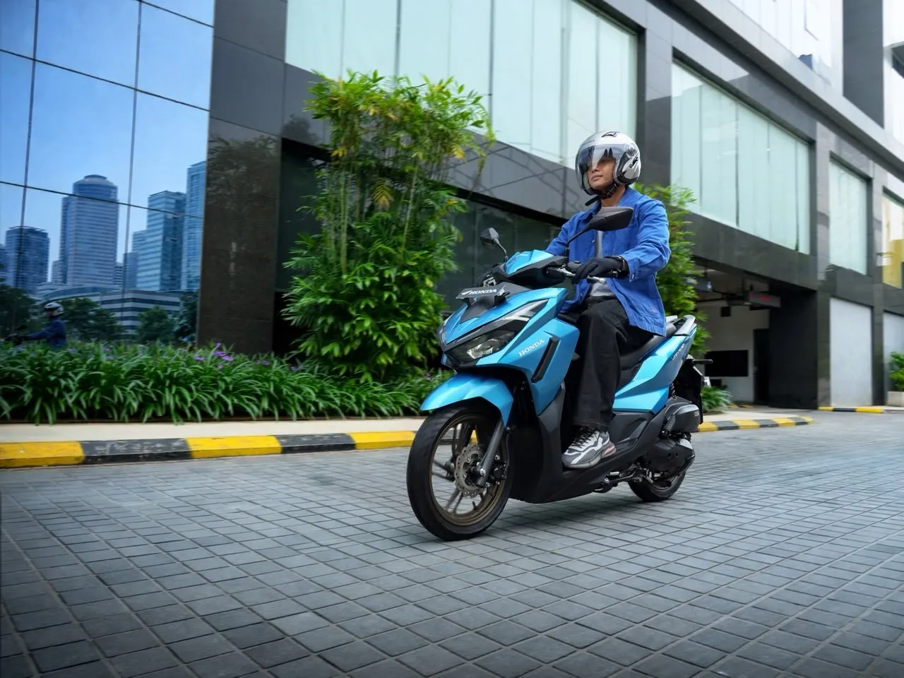 Tips Cermat Rawat Motor Ala Honda