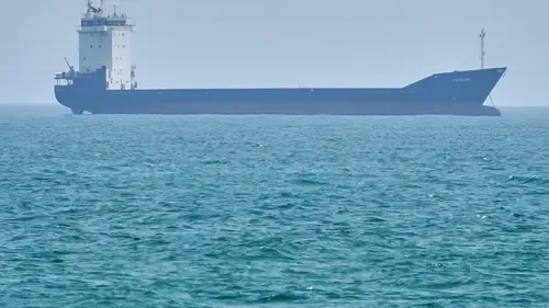 Iran-AS Saling Serang, Harga Minyak Dunia Melonjak 2%
