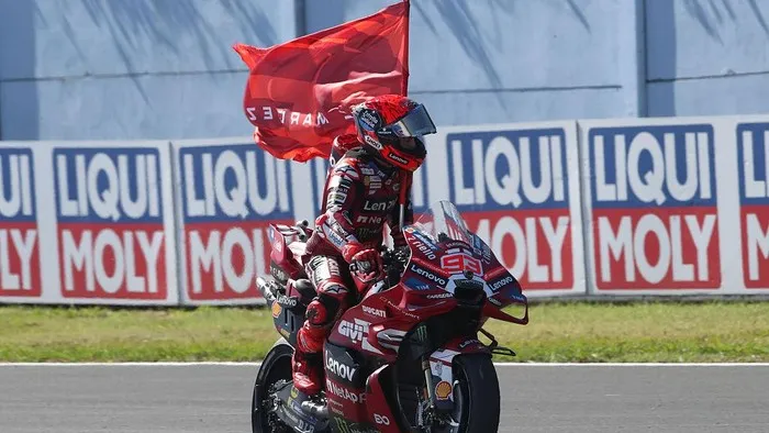 Gusur Martin, Marc Marquez Puncak Klasemen