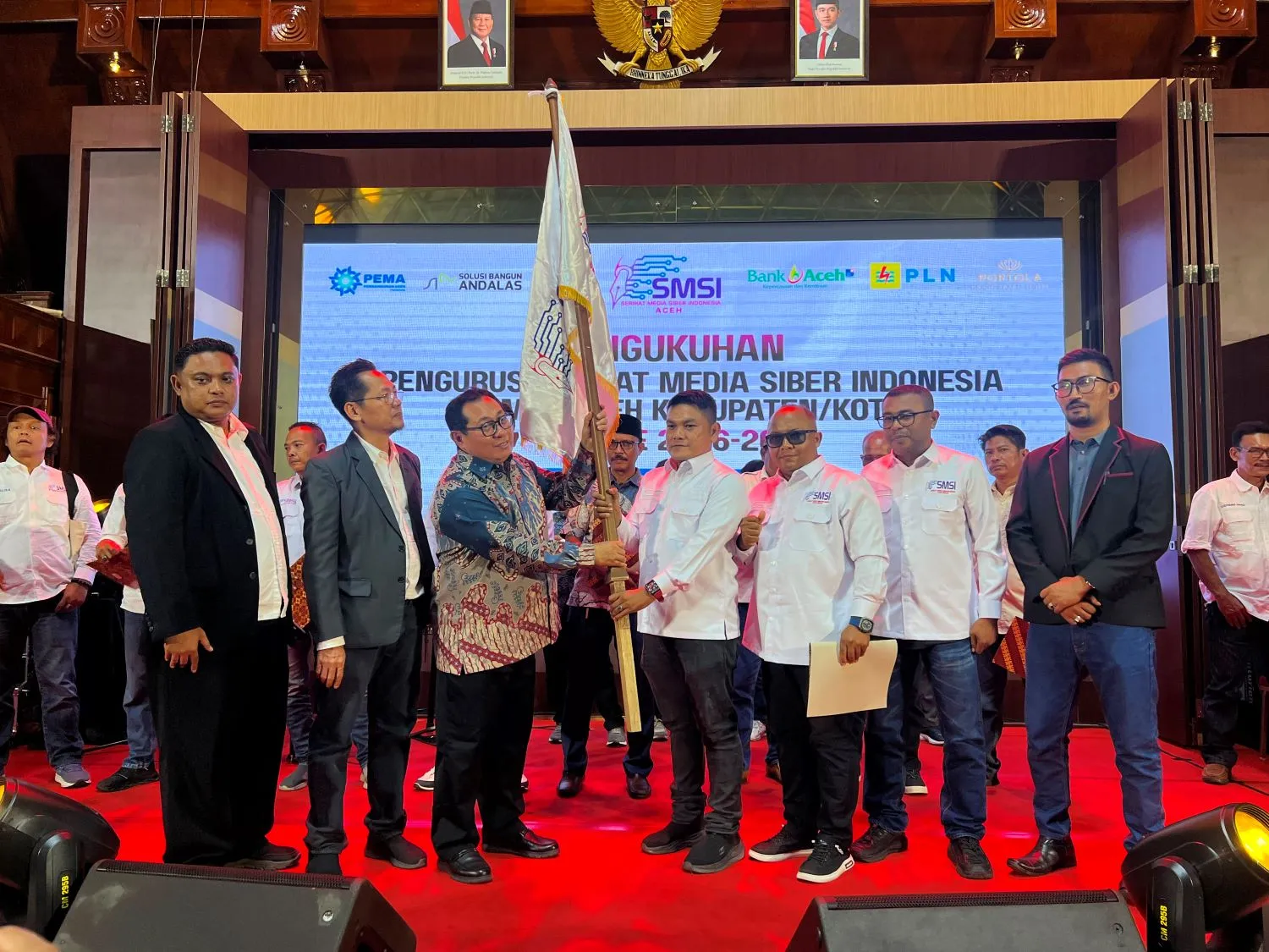 SMSI Aceh Besar Resmi Dikukuhkan, Zulfikar Terima SK Kepengurusan