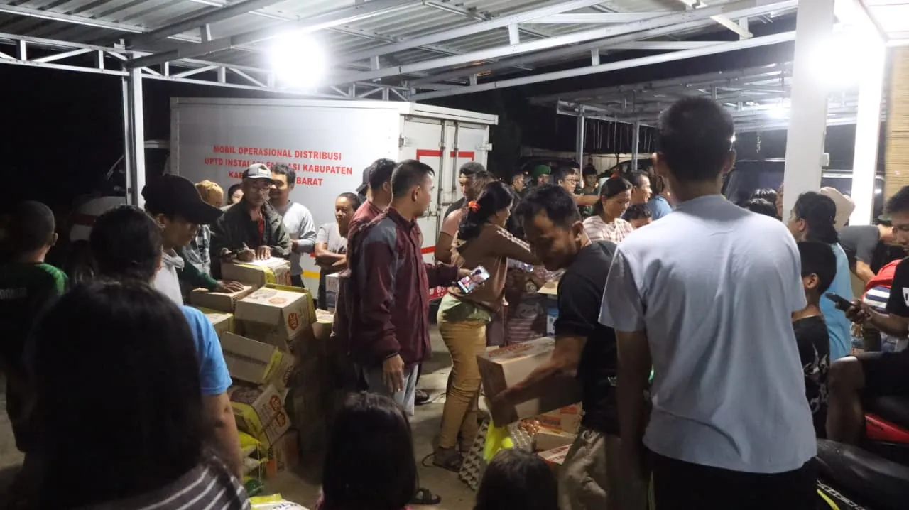 Pemkab Nisbar Gercep Distribusikan Bantuan Kepada Masyarakat Terdampak Banjir