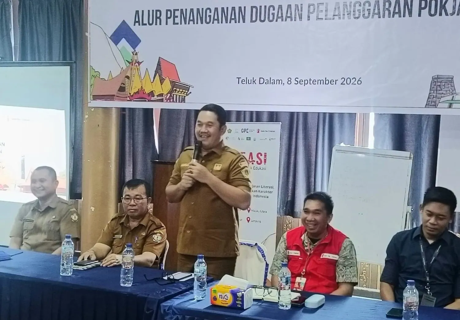 Pj Sekdakab Nisel Buka Lokakarya Finalisasi SOP Untuk Wujudkan BSAN