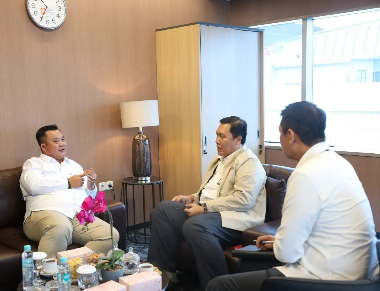 Wali Kota Sowa'a Laoli Jajaki Dukungan CSR Dengan LPS Untuk Pendidikan Dan Kesehatan