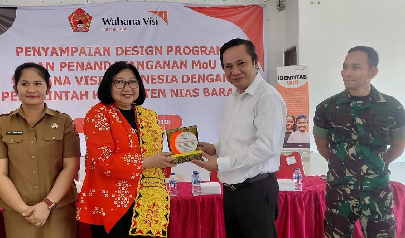 Pemkab Nisbar dan WVI Teken MoU Perkuat Pendidikan, Kesehatan dan Perlindungan Anak