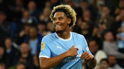 Debut Fantastis Floyd Samba Bersama Man City, Langsung Cetak 2 Gol