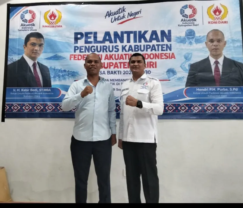 Kabir Bedi Lantik Hendri Purba Jadi Ketua Federasi Akuatik Kabupaten Dairi
