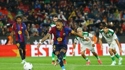 La Liga: Barcelona Pesta Gol