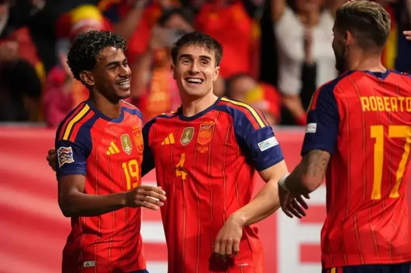 Spanyol Lanjutkan Rekor Sempurna