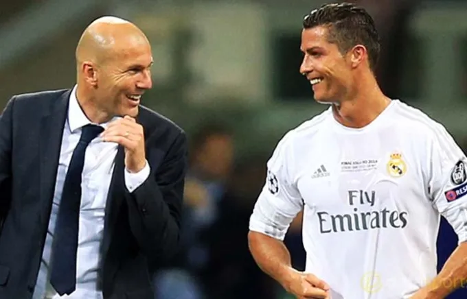 Zidane Bela Ronaldo Tinggalkan Timnas Portugal