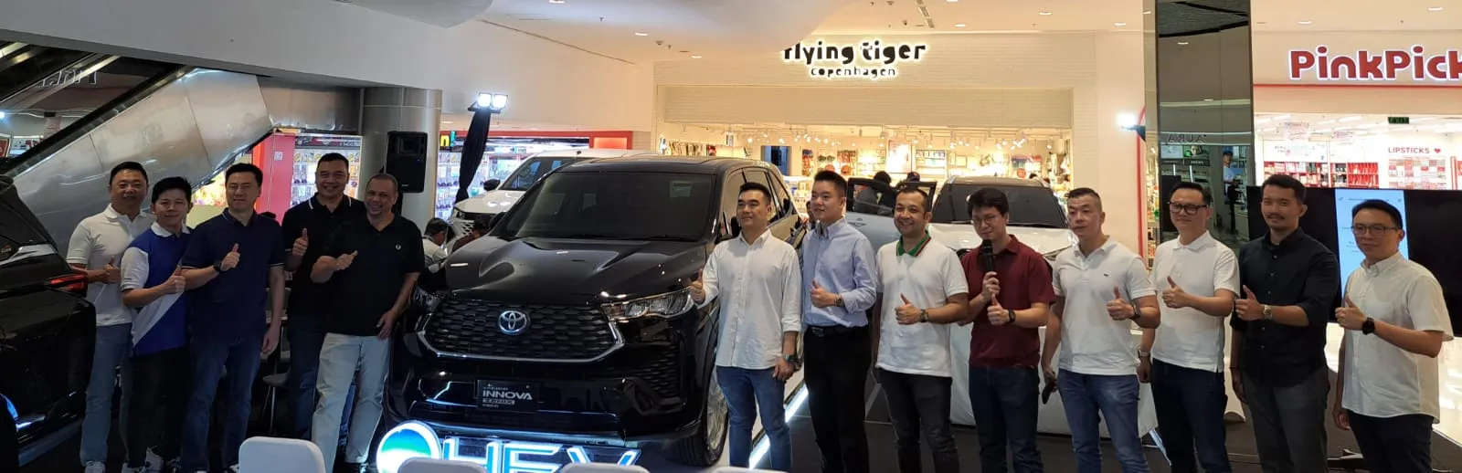 Auto2000 Medan Luncurkan Varian Terbaru Kijang Innova Zenix