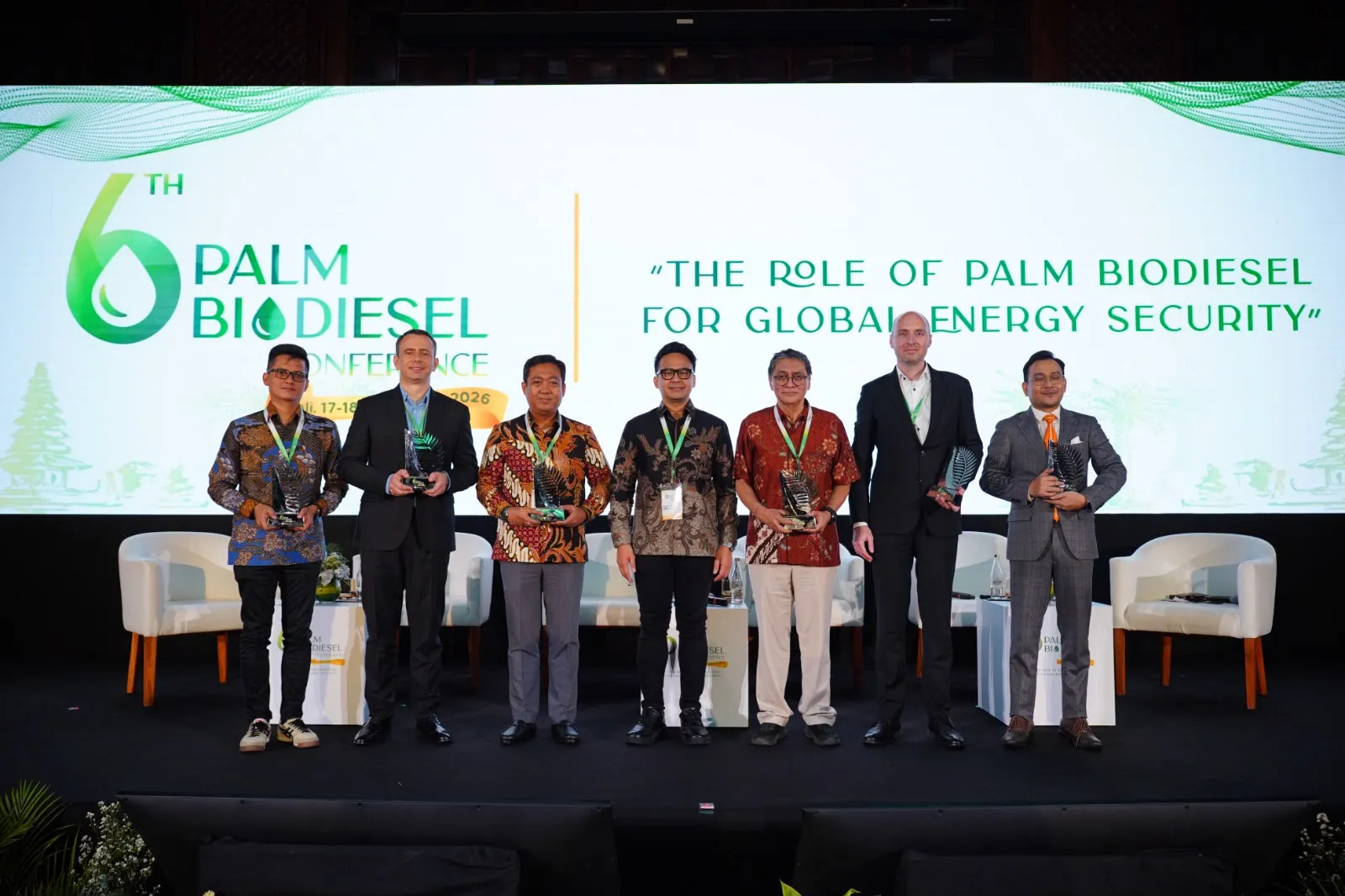 Guru Besar UPER: Transisi Otomotif Indonesia Perlu Diversifikasi Energi, Tak Cukup Kendaraan Listrik