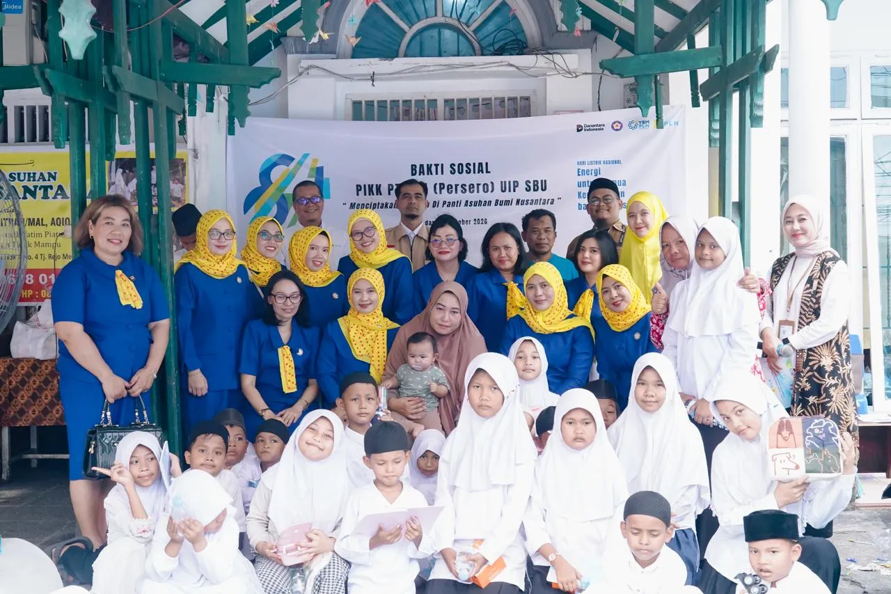Sambut HLN ke-81, PIKK dan YBM PLN UIP SBU Berbagi Kebahagiaan dengan Anak-anak Panti Asuhan