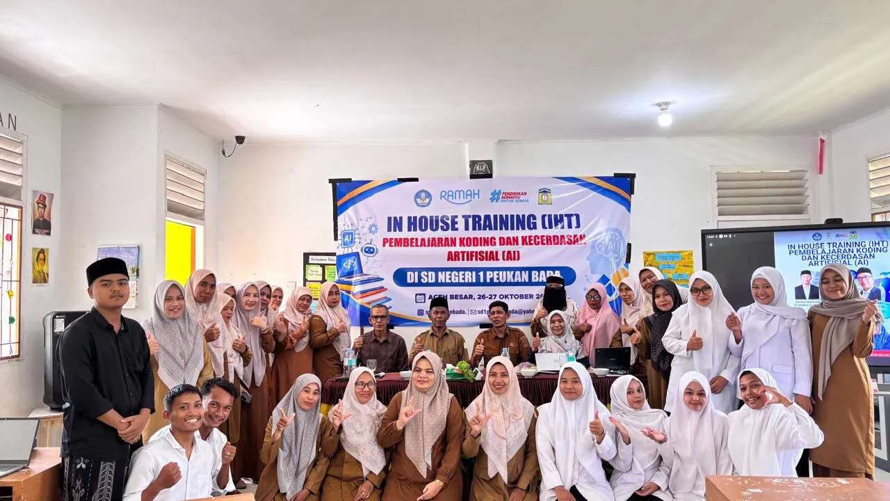 Disdikbud Aceh Besar Gelar IHT Pembelajaran Koding dan AI di SDN 1 Peukan Bada