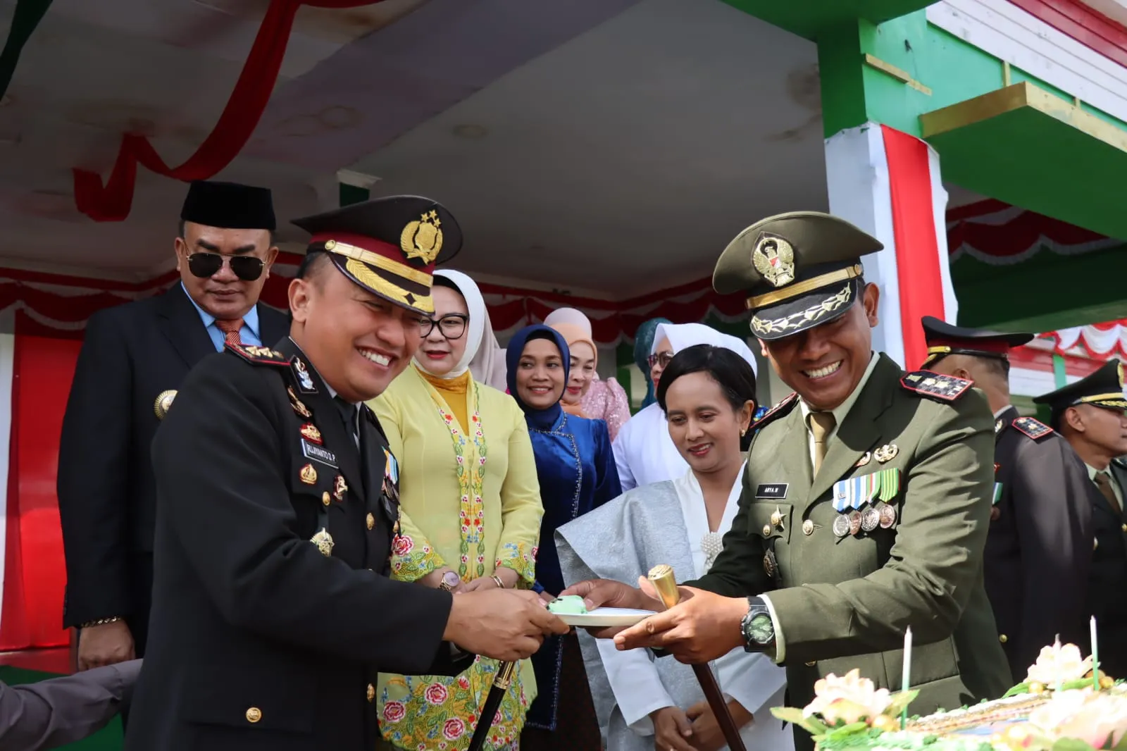 Kapolres Agara Beri Kejutan di HUT ke-81 TNI
