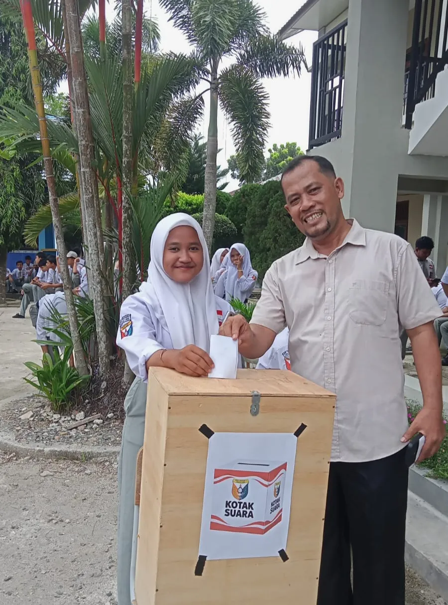 Tiga Pasang Calon Ikuti Pemilihan Ketua OSIS SMKN 1 Pantai Labu