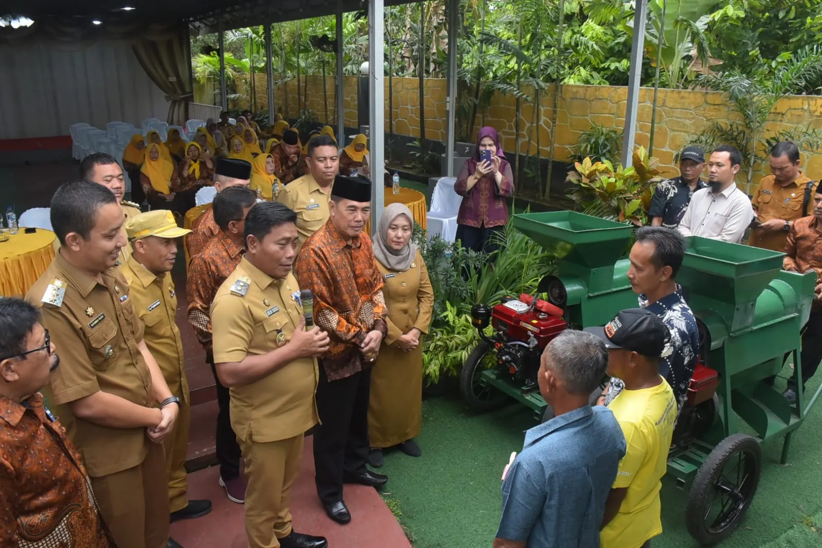 Lom Lom Suwondo Apresiasi Kontribusi PWRI Deliserdang Dukung Petani