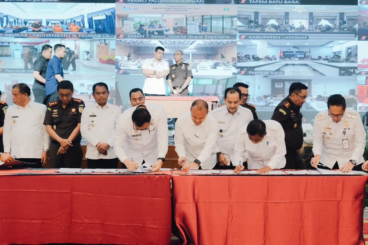 Cegah Penyimpangan Anggaran Sekolah, Bupati Asri Ludin Tambunan Tandatangani Nota Kesepahaman dengan Kajari